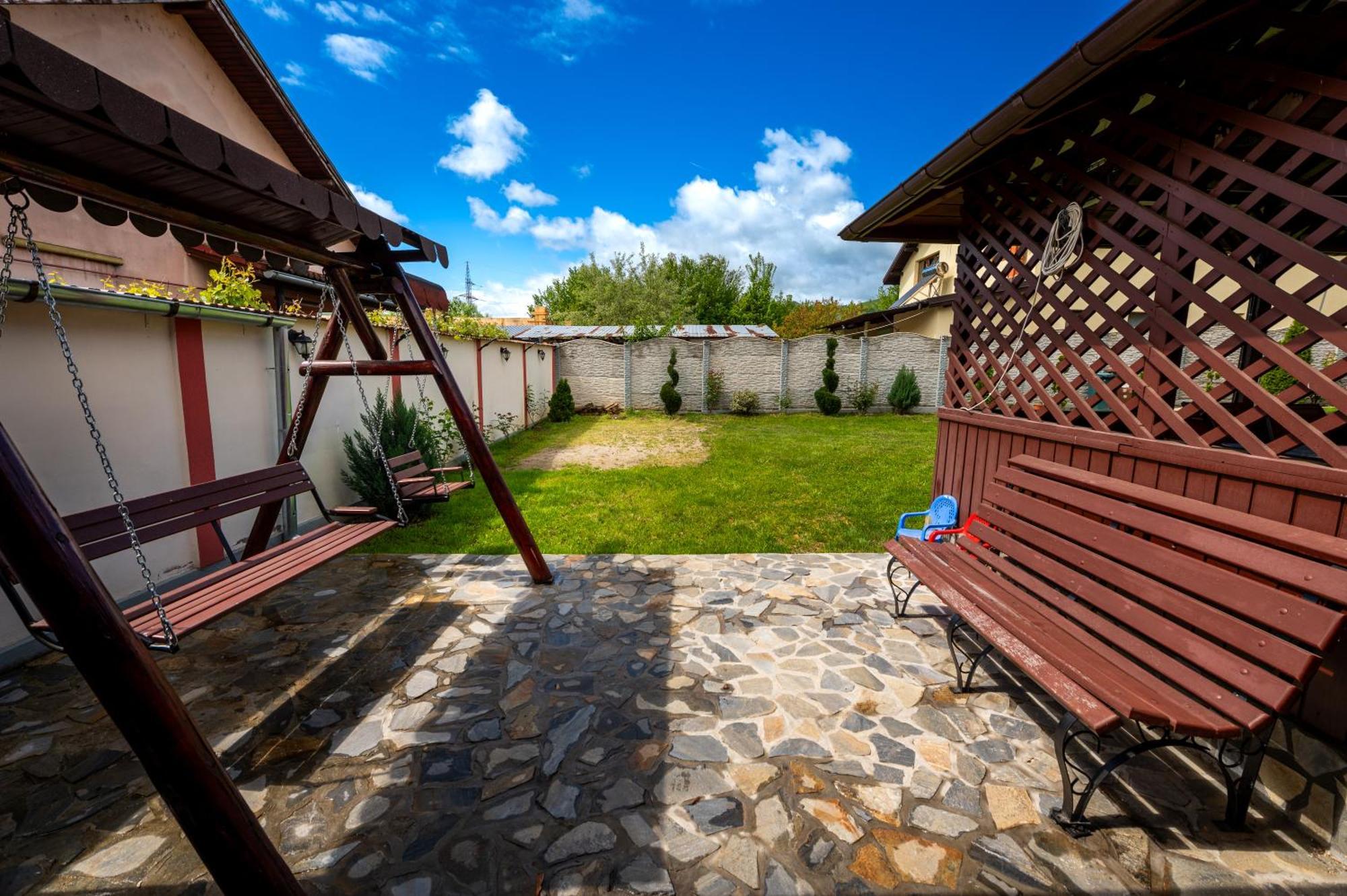 Casa Alex Calimanesti Exterior foto